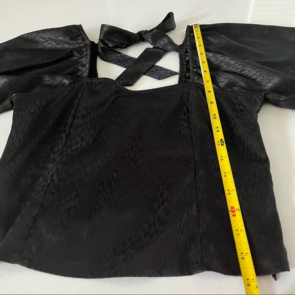 Saltwater Luxe Tenley Top - Picture 10 of 10